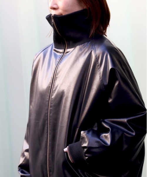 Right-on（ライトオン）の「【HONEYSUCKLE ROSE】フェイクレザーブルゾン (リブネック / ブラック×ブラウン / 大人カジュアル)（ブルゾン・レディース・ブラウン/ブラック・S/M/L）」の12枚目の写真