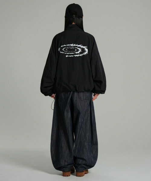 IDWS(アイドンワナセル)の「Swift Symbol Track Jacket Black(ナイロンジャケット・レディース・その他・1/2)」の6枚目の写真