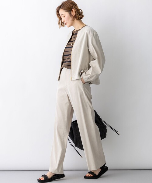 23区(ニジュウサンク)の「リネンレーヨンストレッチ ワイドパンツ(その他パンツ・レディース・ブラック系/ベージュ系/ダークブラウン系/ホワイト系/ブラウン系/ネイビー系・36/40/42/38)」の14枚目の写真