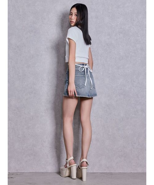 GYDA(ジェイダ)の「アンクルベルトチャンキーサンダル(サンダル・レディース・アイボリー/ブラック/シルバー系その他2・LARGE/MEDIUM/SMALL)」の16枚目の写真