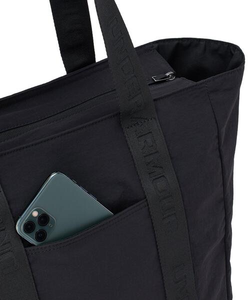 UNDER ARMOUR(アンダーアーマー)の「UAクリンクル ナイロン トートバッグ(ライフスタイル/メンズ/レディース)(ショルダーバッグ・レディース・ブラック・ONESIZE)」の7枚目の写真
