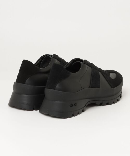 STUDIOUS（ステュディオス）の「別注 German trainer（Tシャツ/カットソー・メンズ・ブラック・42/41/40）」の2枚目の写真