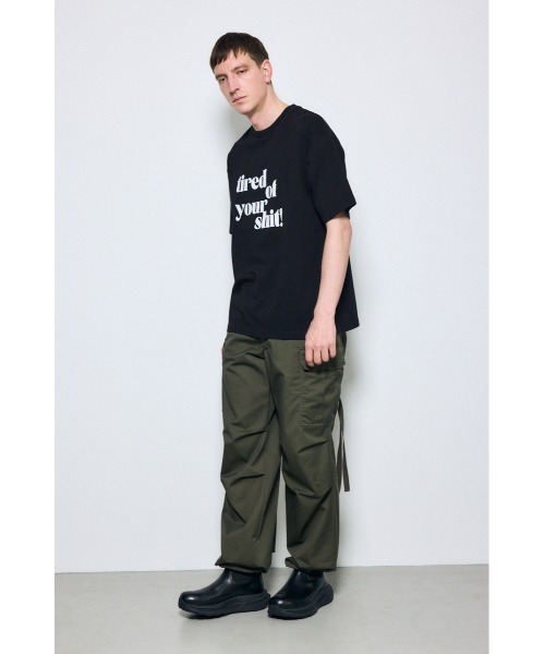 AZUL by moussy（アズールバイマウジー）の「tired of your shit Tシャツ（Tシャツ/カットソー・メンズ・ホワイト/ライトブルー/ブラック/グレー・LARGE/MEDIUM/SMALL）」の18枚目の写真
