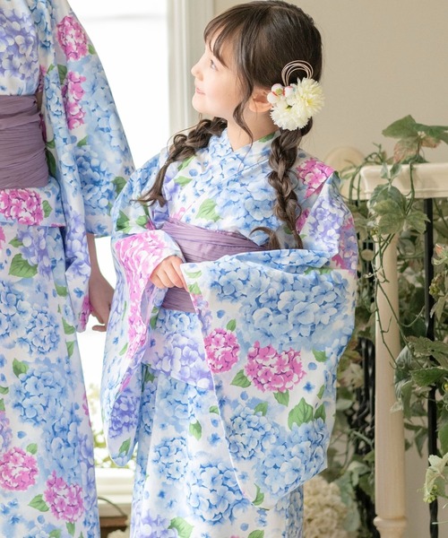 Catherine Cottage(キャサリンコテージ)の「2WAYセパレート浴衣セット【ZOZO限定先行予約受付中】(浴衣・キッズ・ピンク系5/ブラック系3/サックスブルー系/ブルーパープル/ネイビー系1/ベージュ系9/ダークネイビー/ブルー系5/グリーン×ピンク/オレンジ系6/ピンク系6/ネイビー系2/ライラック系9/レッド系9/モーブ系6/ブラック系/ミント/ピンク系2/ピンク系1/ブラック系9/ブルー系6/ネイビー系5/ライラック系1/ホワイト×ブルー/ブラック/ライトブルー・M/S/XS/L)」の2枚目の写真