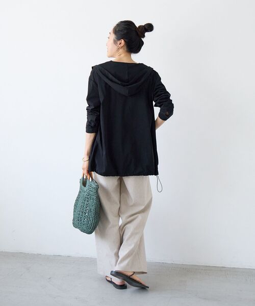 le.coeur blanc（ルクールブラン）の「《WEB限定アイテム》UVカットパーカー（パーカー・レディース・カーキオリーブ/ブラック/ライトグレー/ブラウン・38）」の7枚目の写真