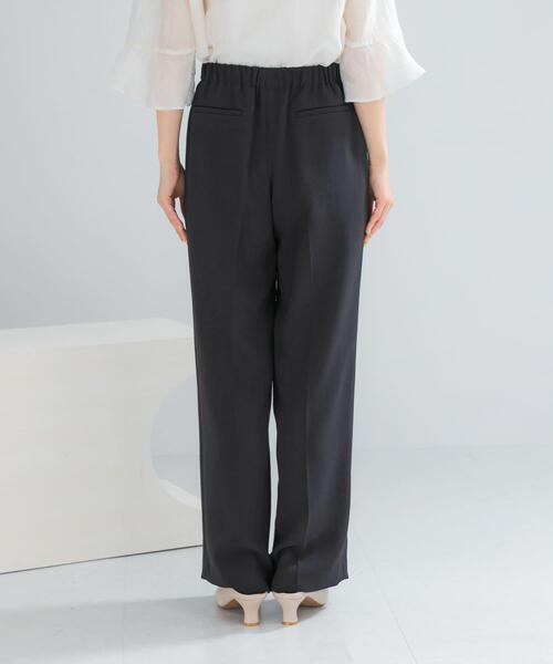 URBAN RESEARCH ROSSO WOMEN（アーバンリサーチ　ロッソ）の「DONEEYU　ダブルクロスワイドパンツ（その他パンツ・レディース・オフホワイト/ブラック・36/38）」の4枚目の写真