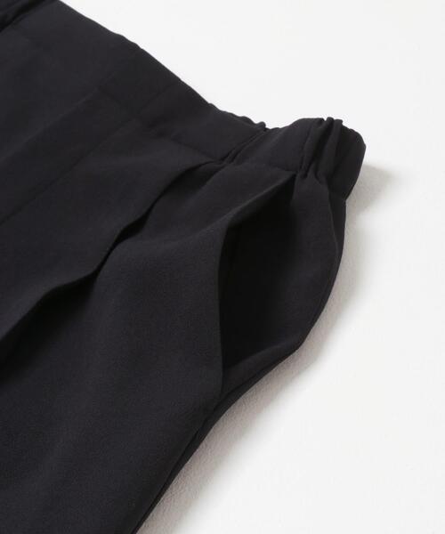 URBAN RESEARCH ROSSO WOMEN（アーバンリサーチ　ロッソ）の「DONEEYU　ダブルクロスワイドパンツ（その他パンツ・レディース・オフホワイト/ブラック・36/38）」の7枚目の写真