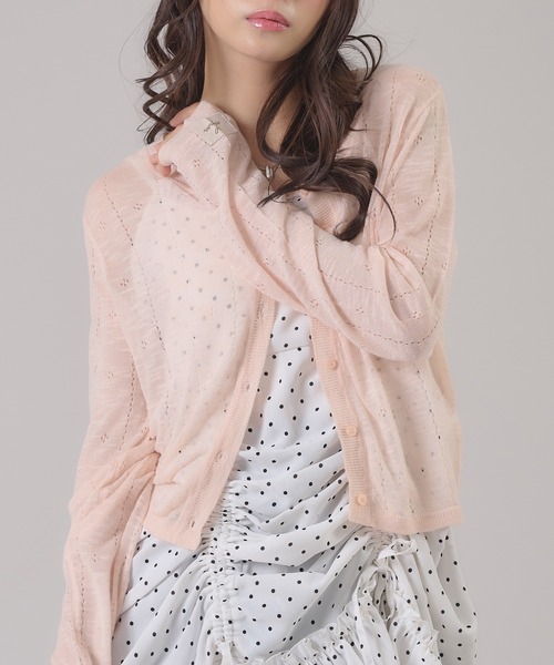 apres jour mignon(アプレジュールミニョン)の「アイレットシアーカーディガン(カーディガン/ボレロ・レディース・アイボリー/ピンク/ネイビー・フリー/LARGE)」の19枚目の写真
