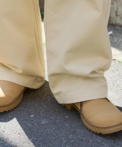 WEGO（ウィゴー）の「WEGO/【26年春新作】キーチャーム付きチノカーブパンツ（その他パンツ・メンズ・ブラック/ベージュ・LARGE/MEDIUM）」の3枚目の写真