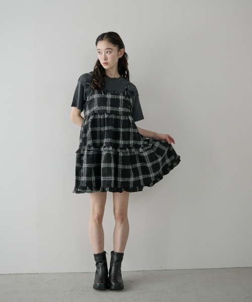 P.V.T(ピーブイティー)の「リボン付きチェックキャミティアードチュニック(ワンピース・レディース・Black/モカ・M)」の3枚目の写真