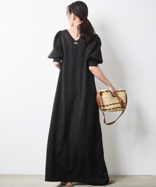 CHIC STYLE(シックスタイル)の「レーヨン麻パフスリーブロングワンピース<大きいサイズ有>シックスタイル(ワンピース・レディース・ブラック/レッド・3L/LL/L/M/5L/4L)」の9枚目の写真