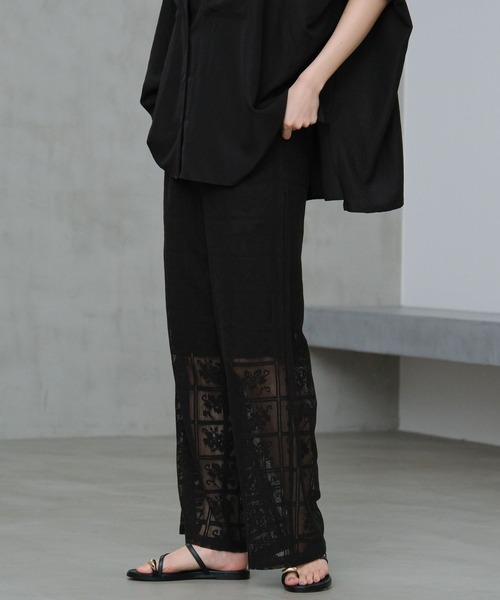 LAKOLE（ラコレ）の「ブロックレースワイドパンツ /663221（その他パンツ・レディース・アイボリー/ブラック/ラベンダー/ブラウン・FREE）」の11枚目の写真