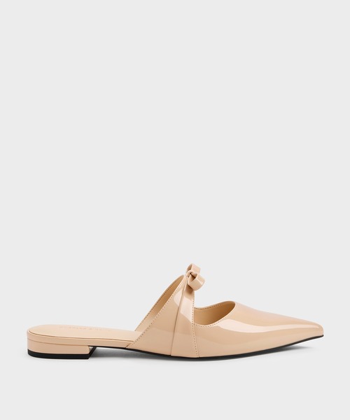 CHARLES & KEITH(チャールズ & キース)の「Kaleen カリーン ポインテッドミュール(パンプス・レディース・ブラック/アイボリー・23.5cm/23cm/22.5cm/25.5cm/25cm/24.5cm)」の2枚目の写真