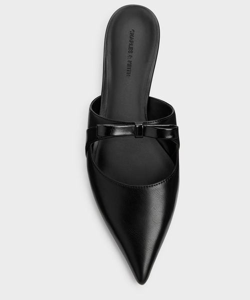 CHARLES & KEITH(チャールズ & キース)の「Kaleen カリーン ポインテッドミュール(パンプス・レディース・ブラック/アイボリー・23.5cm/23cm/22.5cm/25.5cm/25cm/24.5cm)」の10枚目の写真