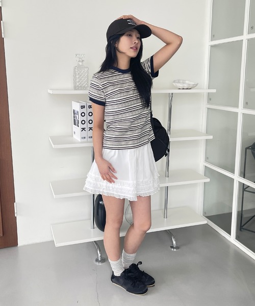 UNE MANSION(ユヌマンション)の「バイカラーボーダーTシャツカットソー(Tシャツ/カットソー・レディース・ワインレッド/ブラウン/ネイビー・FREE)」の22枚目の写真
