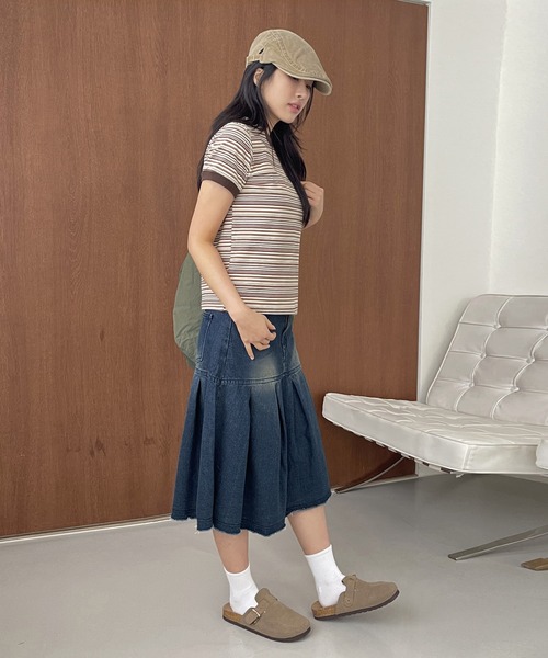 UNE MANSION(ユヌマンション)の「バイカラーボーダーTシャツカットソー(Tシャツ/カットソー・レディース・ワインレッド/ブラウン/ネイビー・FREE)」の17枚目の写真