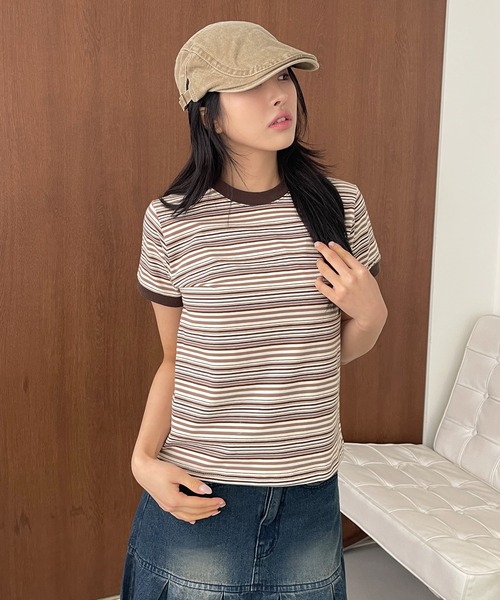 UNE MANSION(ユヌマンション)の「バイカラーボーダーTシャツカットソー(Tシャツ/カットソー・レディース・ワインレッド/ブラウン/ネイビー・FREE)」の21枚目の写真