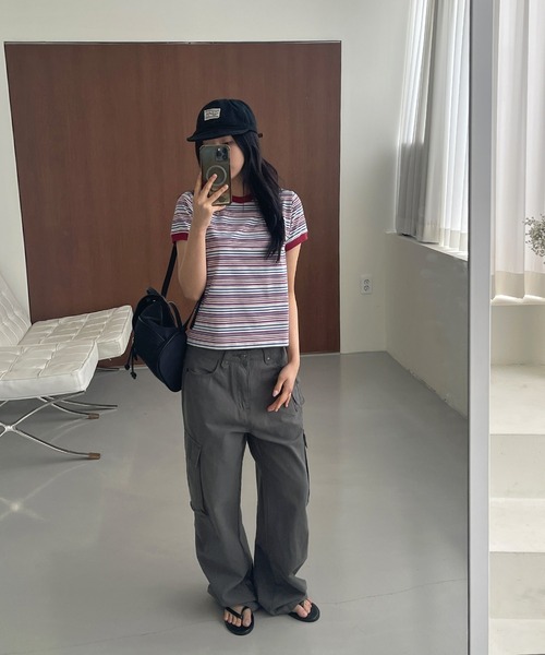 UNE MANSION(ユヌマンション)の「バイカラーボーダーTシャツカットソー(Tシャツ/カットソー・レディース・ワインレッド/ブラウン/ネイビー・FREE)」の7枚目の写真
