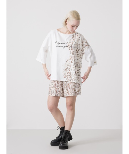 DIMENSIONE danza(ディメンシオーネ ダンツァ)の「デザインTシャツ(Tシャツ/カットソー・レディース・オフホワイト/アーミー/ベージュ・SMALL)」の4枚目の写真