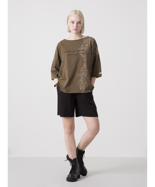 DIMENSIONE danza(ディメンシオーネ ダンツァ)の「デザインTシャツ(Tシャツ/カットソー・レディース・オフホワイト/アーミー/ベージュ・SMALL)」の10枚目の写真