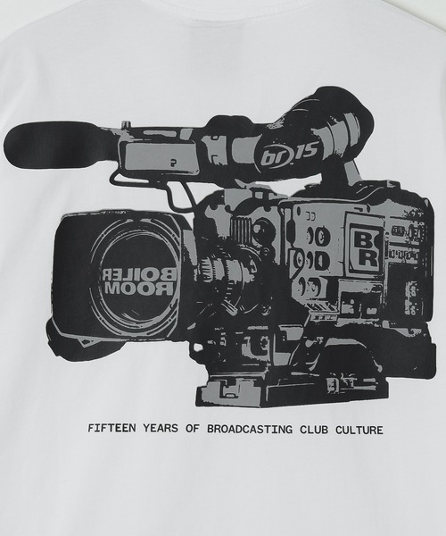 styles（スタイルス）の「BOILER ROOM 15 YEARS CAMERA T-SHIRTAW25SS46WHT（Tシャツ/カットソー・メンズ・ホワイト・L/M）」の3枚目の写真