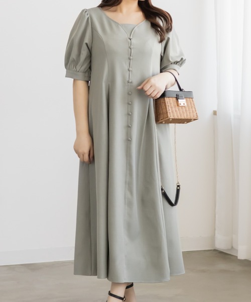 CLETTE(クレット)の「CLETTEオリジナルフロントボタンセミフレアワンピース(ワンピース・レディース・ライトベージュ/ネイビー/グリーン・4L/3L/LL)」の8枚目の写真