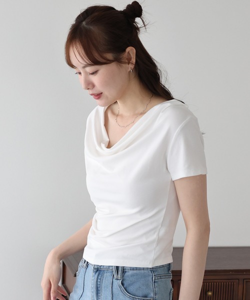 BLUEEAST(ブルーイースト)の「ドレープネックカットソー(Tシャツ/カットソー・レディース・ピンク/ホワイト/ブルー/ブラック・MEDIUM)」の5枚目の写真