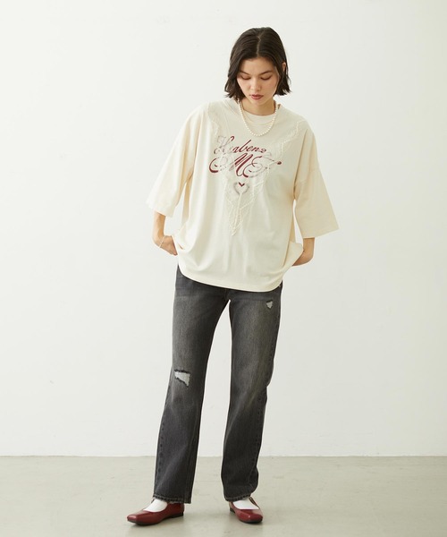 MILKFED.(ミルクフェド)の「LACE S/S TOP(Tシャツ/カットソー・レディース・オフホワイト/グレー/ブラック・ONE SIZE)」の4枚目の写真