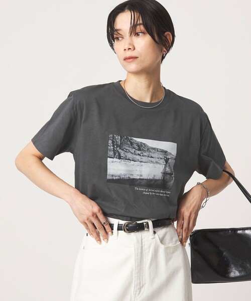 green label relaxing（グリーンレーベルリラクシング）の「ロゴ ショートスリーブ Tシャツ（Tシャツ/カットソー・レディース・オフホワイト/ダークブラウン/ピンク/ダークグレー・FREE）」の3枚目の写真