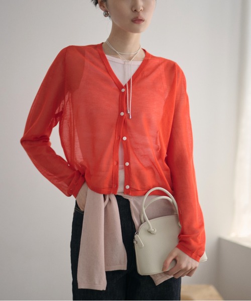 LAULEN(ローレン)の「sheer v neck cardigan /シアーVネックカーディガン(カーディガン/ボレロ・レディース・レッド/オレンジ/ブルー/ピンク/グリーン・FREE)」の4枚目の写真
