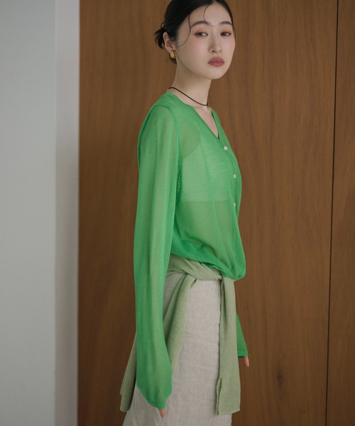 LAULEN(ローレン)の「sheer v neck cardigan /シアーVネックカーディガン(カーディガン/ボレロ・レディース・レッド/オレンジ/ブルー/ピンク/グリーン・FREE)」の9枚目の写真