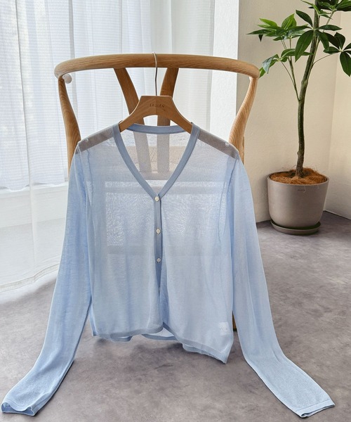 LAULEN（ローレン）の「sheer v neck cardigan /シアーVネックカーディガン（カーディガン/ボレロ・レディース・レッド/オレンジ/ブルー/ピンク/グリーン・FREE）」の7枚目の写真