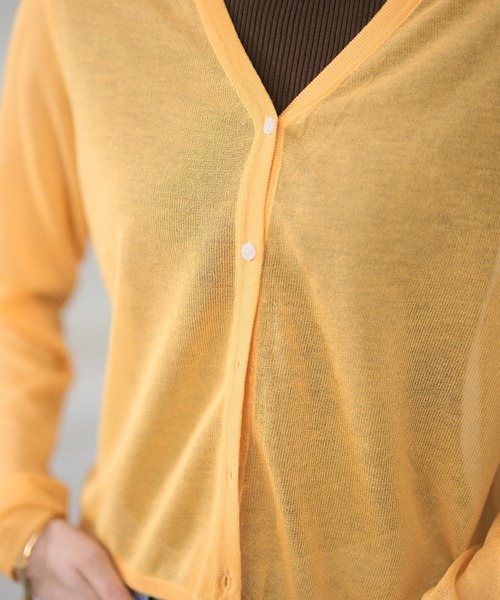 LAULEN（ローレン）の「sheer v neck cardigan /シアーVネックカーディガン（カーディガン/ボレロ・レディース・レッド/オレンジ/ブルー/ピンク/グリーン・FREE）」の19枚目の写真
