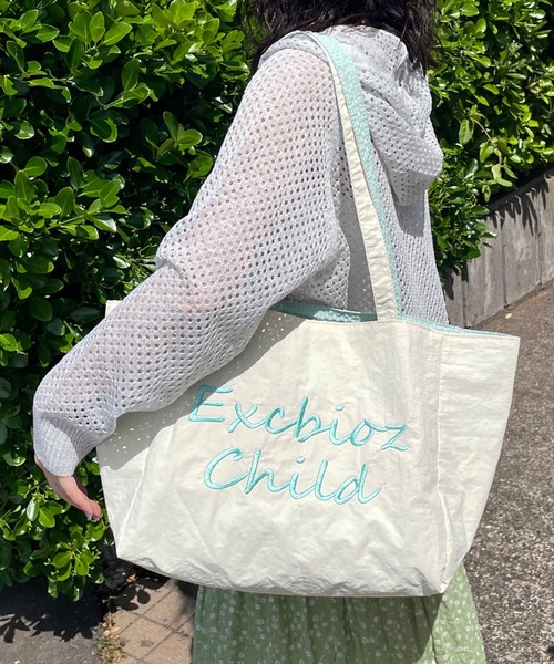 CRB(シーアールビー)の「ロゴリバーシブルトートバッグ(トートバッグ・レディース・ピンク/レッド/アイボリー/パープル・F)」の8枚目の写真