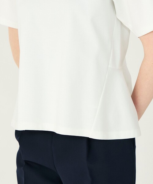 BALLSEY(ボールジィ)の「スーピマモクロディ ペプラムTシャツ(Tシャツ/カットソー・レディース・ベージュ/ブラック/ホワイト/ブルー・S)」の5枚目の写真