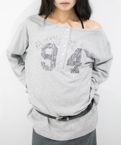 CHICKS(チックス)の「ノッティングヒル ヘンリーネック ワンショルダー 長袖 メランジ(Tシャツ/カットソー・レディース・ライトグレー・ONE SIZE)」の7枚目の写真