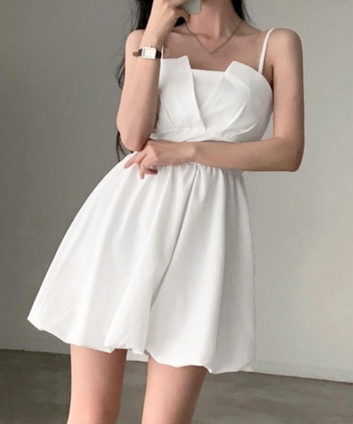 Miniministore（ミニミニストア）の「バルーンキャミワンピース韓国風ミニワンピ（ワンピース・レディース・ブラック/ホワイト・FREE）」の4枚目の写真