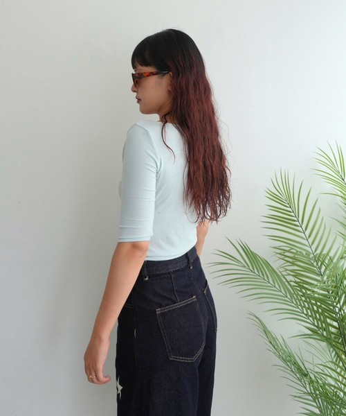 BLOOMING CHARM(ブルーミングチャーム)の「Ballet Neck Top(Tシャツ/カットソー・レディース・サックスブルー系/ピンク/ブラック/グレー・FREE)」の6枚目の写真