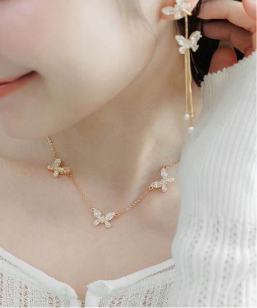 RANDA(ランダ)の「【Butterfly Collection】バタフライネックレス(ネックレス・レディース・シルバー/ゴールド・FREE)」の7枚目の写真