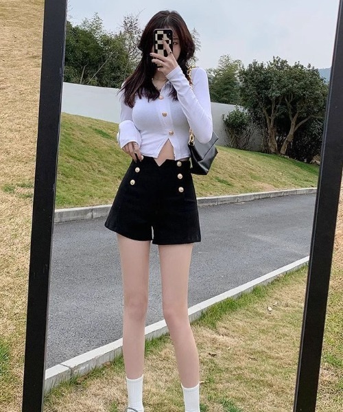 NoBelle(ノベル)の「マリンハイウエストショートパンツ(その他パンツ・レディース・ブラック・FREE)」の6枚目の写真