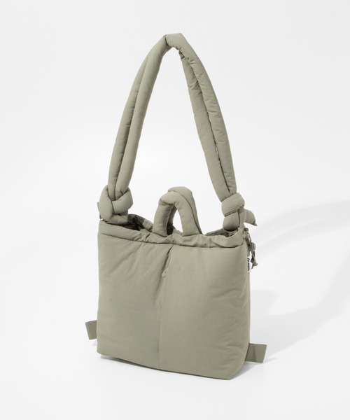 OLEND(オレンド)の「OLEND / オレンド ONE SOFT BAG キルティング 3WAY トートバッグ / バックパック(トートバッグ・レディース・ネイビー/セージグリーン/コーラル/ベージュ・FREE)」の2枚目の写真
