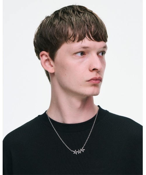 SOPHNET.(ソフネット)の「3-STAR NECKLACE(ネックレス・メンズ・シルバー・FREE)」の2枚目の写真