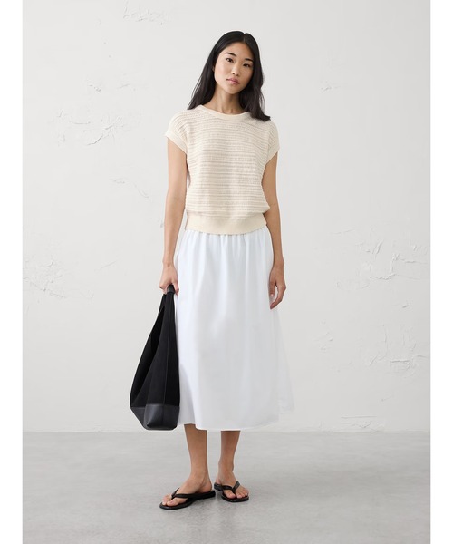 BANANA REPUBLIC FACTORY STORE(バナナリパブリック ファクトリーストア)の「BANANA REPUBLIC FACTORY STORE コットンテクスチャードキャップスリーブセーター(ニット/セーター・レディース・ホワイト/オリーブ・XS/S/M/L)」の4枚目の写真