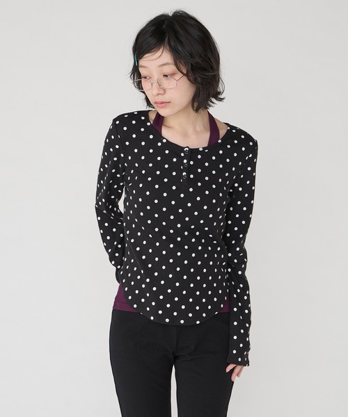 Unblend(アンブレンド)の「【Unblend】パターンメッシュ ヘンリーネック アソートロンT(Tシャツ/カットソー・レディース・グレー系/チャコール/杢グレー/ブラック系/プラム/オフホワイト/ホワイト系・FREE)」の3枚目の写真