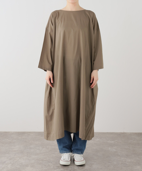JOURNAL STANDARD LUXE(ジャーナルスタンダード ラックス)の「【SOIL】60s CAMBRIC SIDE GATHERED DRESS(ワンピース・レディース・ブラック/カーキ・2)」の18枚目の写真