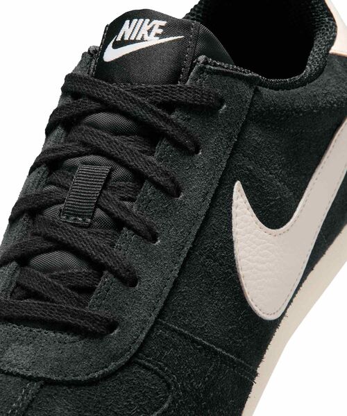 NIKE(ナイキ)の「ナイキ スプリント シスター ウィメンズシューズ / Nike Sprint Sister Women's Shoes IO8030-001 Black(スニーカー・レディース・ブラック・26/25.5/22.5/22/23.5/23/25/24.5/24)」の11枚目の写真
