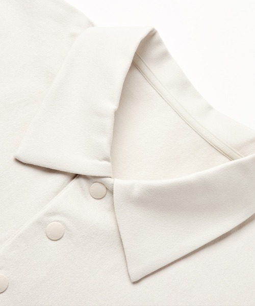 MODE COMMUTER(モードコミューター)の「Short Sleeve Woven Polo Shirt(シャツ/ブラウス・メンズ・ベージュ・MEDIUM/LARGE)」の9枚目の写真