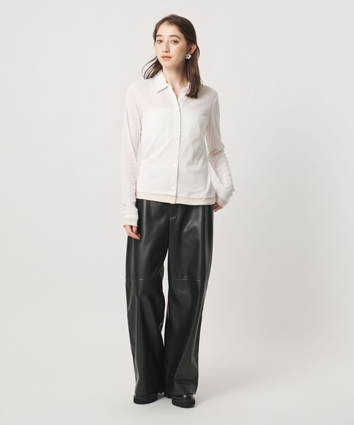 UNITED ARROWS(ユナイテッドアローズ)の「レザーライク ワイドパンツ‐ウォッシャブル‐(その他パンツ・レディース・ブラック/ダークブラウン・36/38)」の9枚目の写真