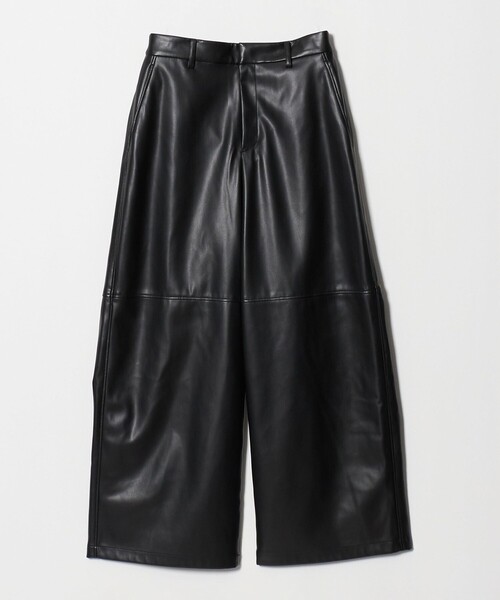 UNITED ARROWS(ユナイテッドアローズ)の「レザーライク ワイドパンツ‐ウォッシャブル‐(その他パンツ・レディース・ブラック/ダークブラウン・36/38)」の21枚目の写真