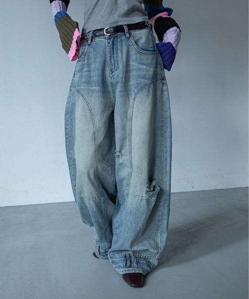 VACANCY(ヴァカンシー)の「ヴィンテージウォッシュパネルワイドデニム(デニムパンツ・レディース・ブルー・LARGE/MEDIUM/SMALL)」の1枚目の写真
